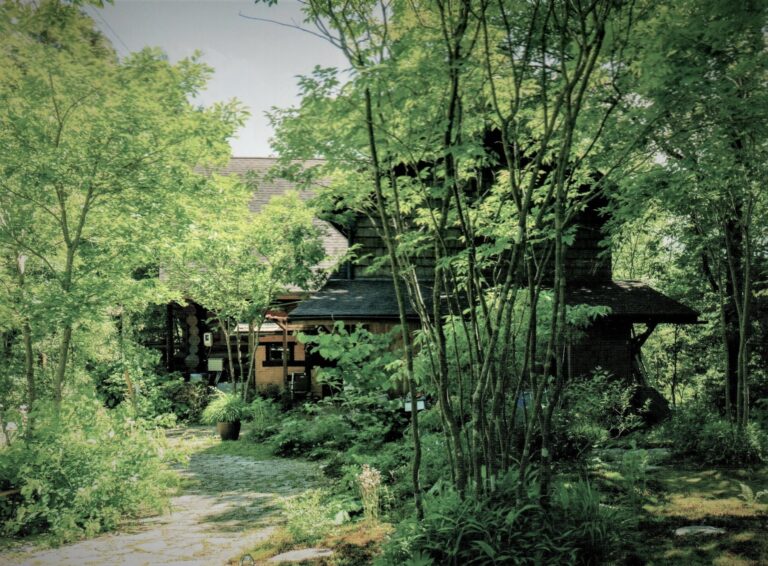 里山オープンガーデンかの（4月1日～5月31日）
